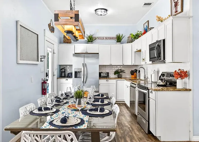 Coastal Retreat Holiday home