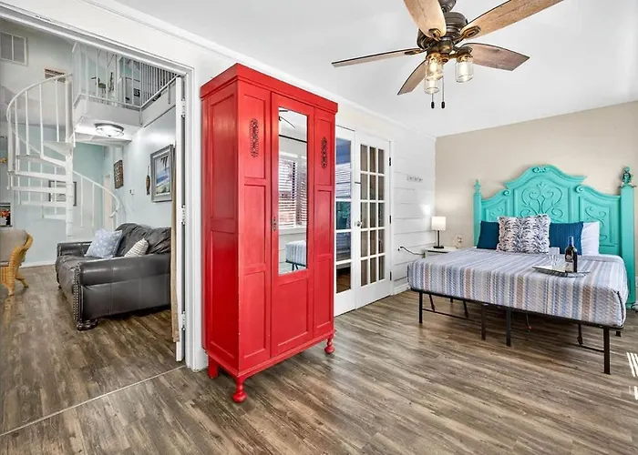 Coastal Retreat Holiday home Clearwater Beach