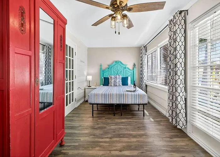 Coastal Retreat Holiday home