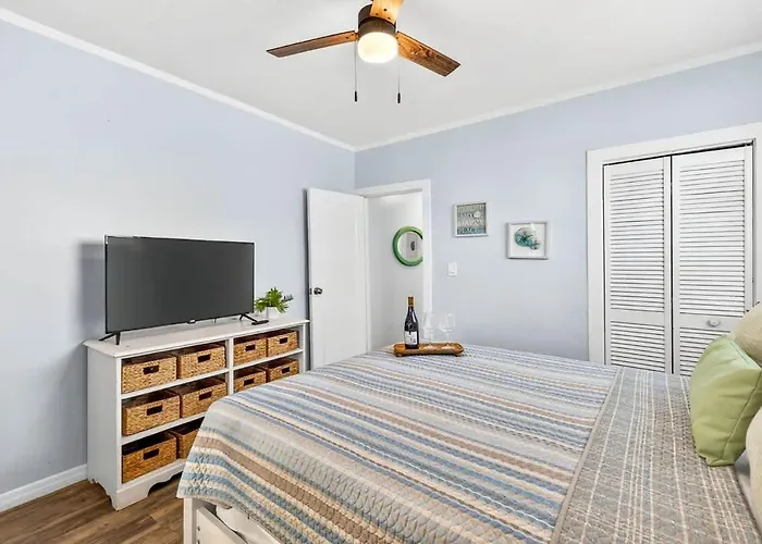 Holiday home Coastal Retreat Clearwater Beach