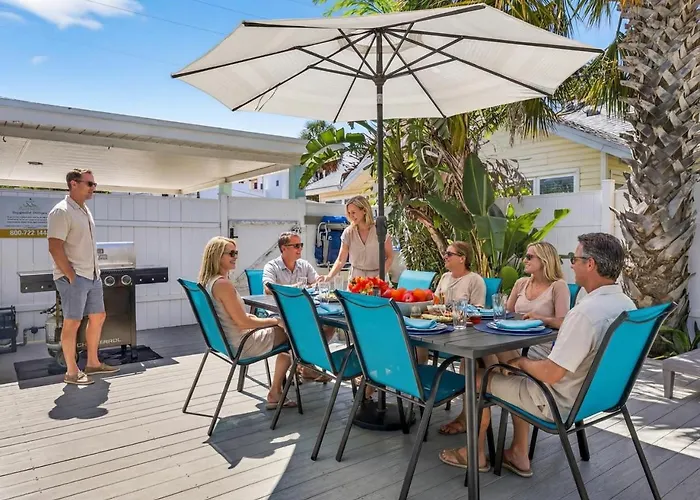 Coastal Retreat * Clearwater Beach